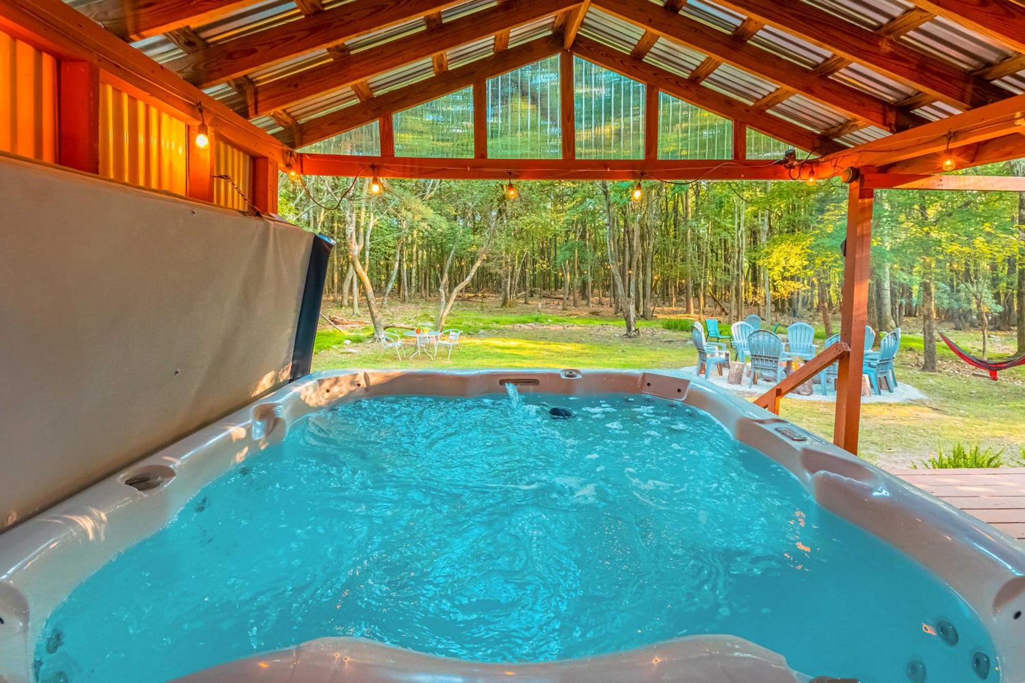 Poconos Ski Retreat With Sauna, Hot Tub, And Game Room Lake Harmony Esterno foto